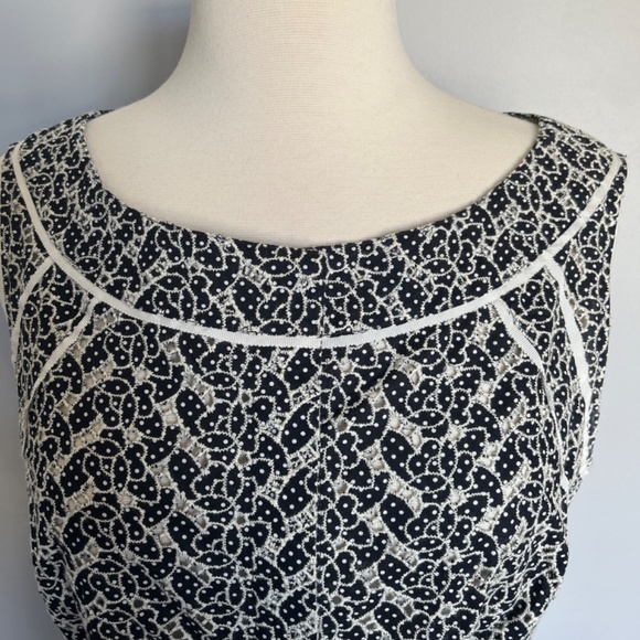 Eileen Fisher Long-Sleeve Black Silk Jersey Relaxed‎ Tunic Top w/ Sheer Layer - Picture 10 of 13